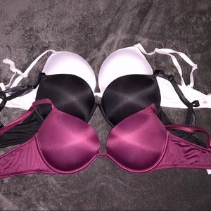 3 VS PINK push up bras